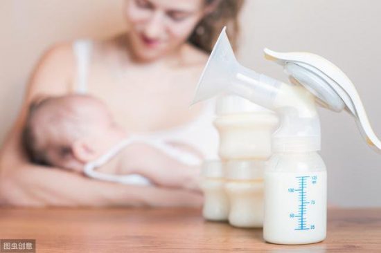 配方奶和母乳餵養有所差別，準確給寶寶喂配方奶，你需要了解這些 未分類 第1張