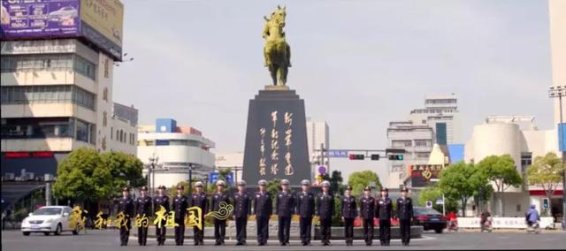 談戀愛的好處  紅色鹽城，萬人唱響《我和我的祖國》！鐵軍鑄魂、深情表白！ 情感 第3張