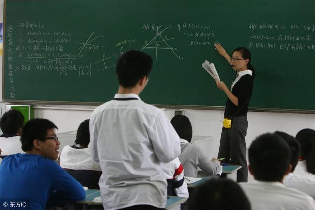 約會大作戰  十年感情抵不過一次閨蜜的勾引，家庭和愛情該怎麼選？ 情感 第4張