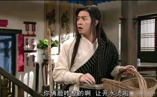 劉亦菲憑《花木蘭》預告片屠版熱搜，這個木蘭的妝容真的槽點滿滿嗎？ 娛樂 第30張