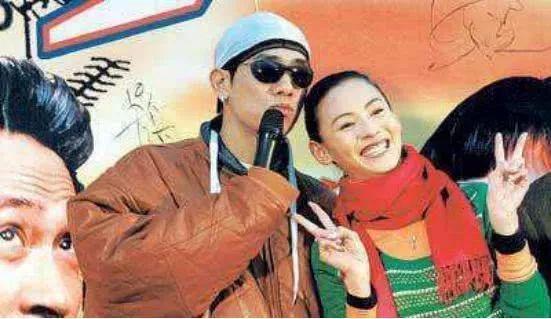 李榮浩成功求婚楊丞琳，卻引起了一場關於前任的討論 娛樂 第27張