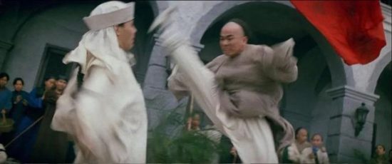 17年前，張藝謀點名要李連傑甄子丹演《英雄》，原來是受這片啟發 娛樂 第64張