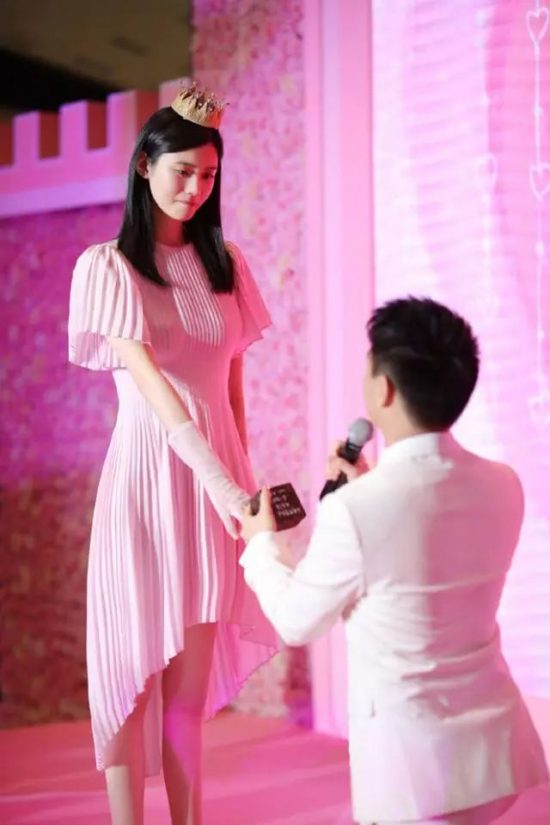 恭喜！奚夢瑤何猷君曬結婚證件照 明年辦婚禮！四太發話「生越多越好」 娛樂 第7張