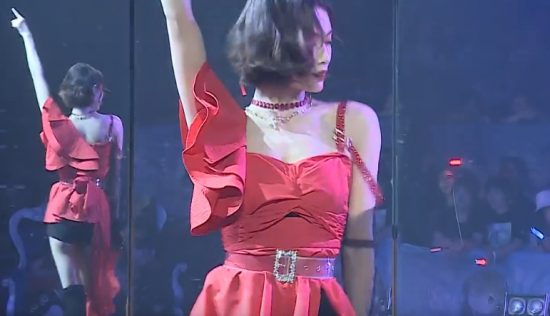 看完許佳琪跳Jennie的《solo》，網友：實力五五開！ 娛樂 第1張