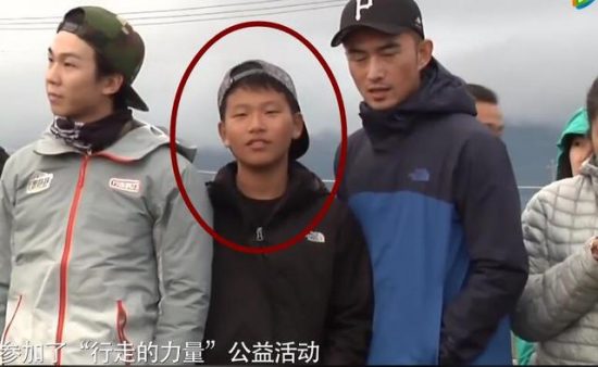 陳坤曬17歲兒子近照，顏值輸爸爸，緋聞女友也曾經是竇靖童的密友 娛樂 第19張