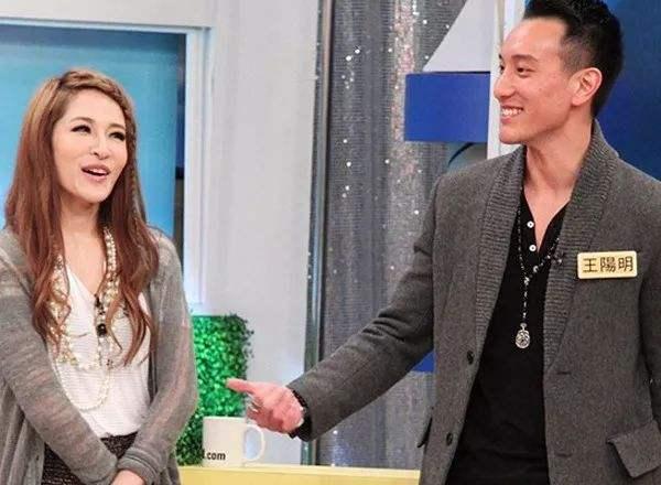王陽明老婆蔡詩蕓被曝懷孕三個月，他醒目的標簽，蕭亞軒前男友 娛樂 第3張