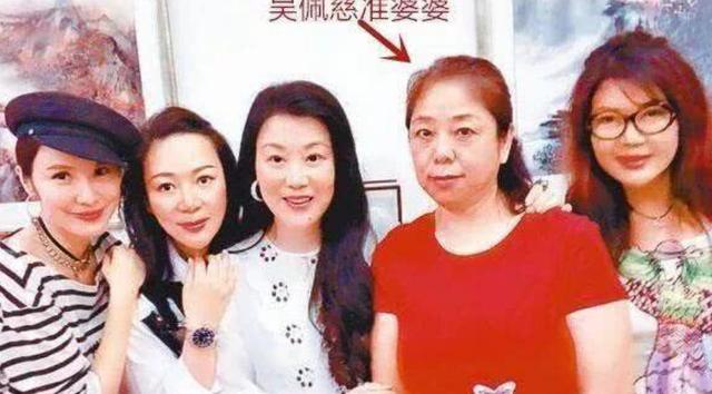 吳佩慈送給婆婆的10億元水晶巨龍正式完工，成品與效果圖差真大 娛樂 第7張