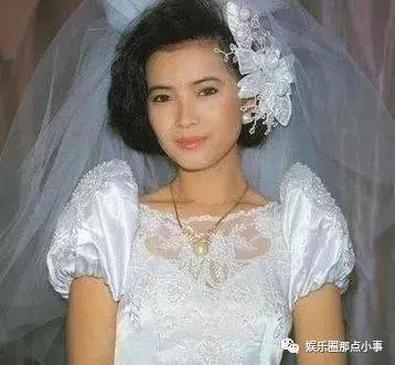 當香港女星穿上婚紗，關之琳、藍潔瑛美得驚艷，最美還是趙雅芝 娛樂 第13張