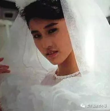 當香港女星穿上婚紗，關之琳、藍潔瑛美得驚艷，最美還是趙雅芝 娛樂 第14張