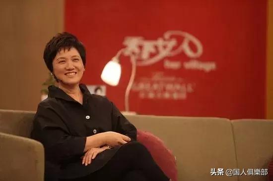 她二婚嫁給張國立，因一張協議28年不準生育，61歲她終於做了母親 娛樂 第24張