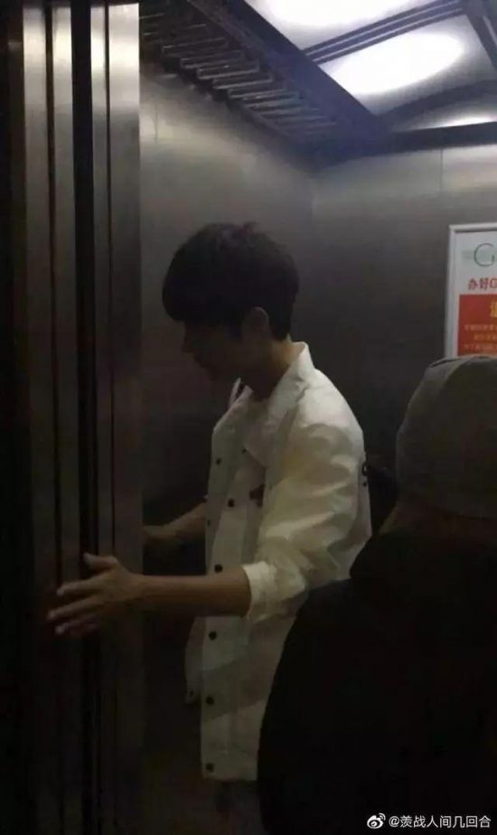 電梯間裡的男明星：陳偉霆真不一定算最帥，肖戰這個小細節夠暖心" 娛樂 第8張