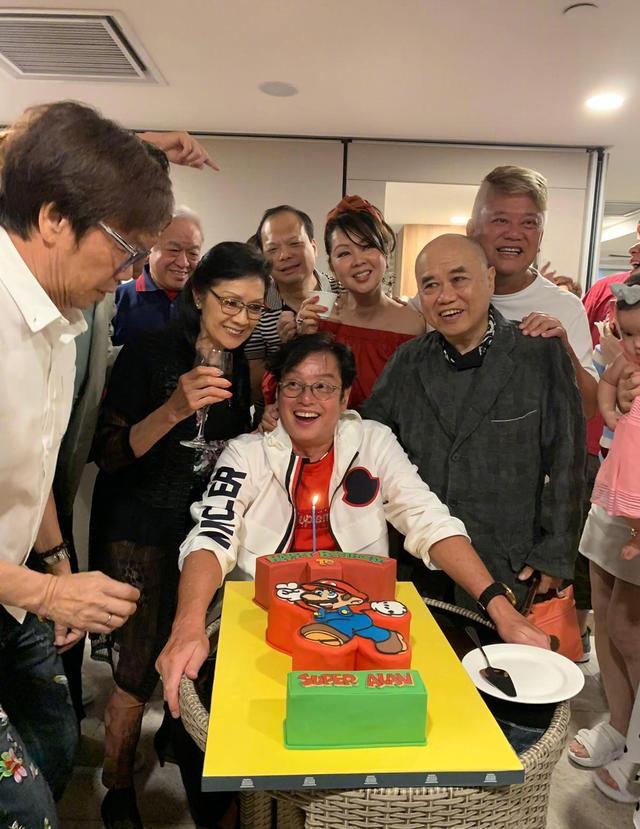 譚詠麟與好友預祝69歲生日，曾志偉毫無意外又爛醉如泥 娛樂 第3張