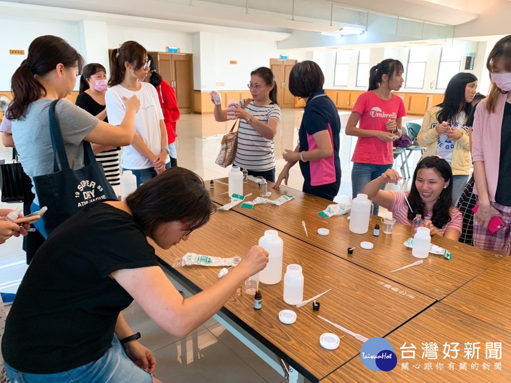 守護幼兒園飲水安全　中市環保局教幼教老師自製環保消毒液 台灣好新聞 第1張