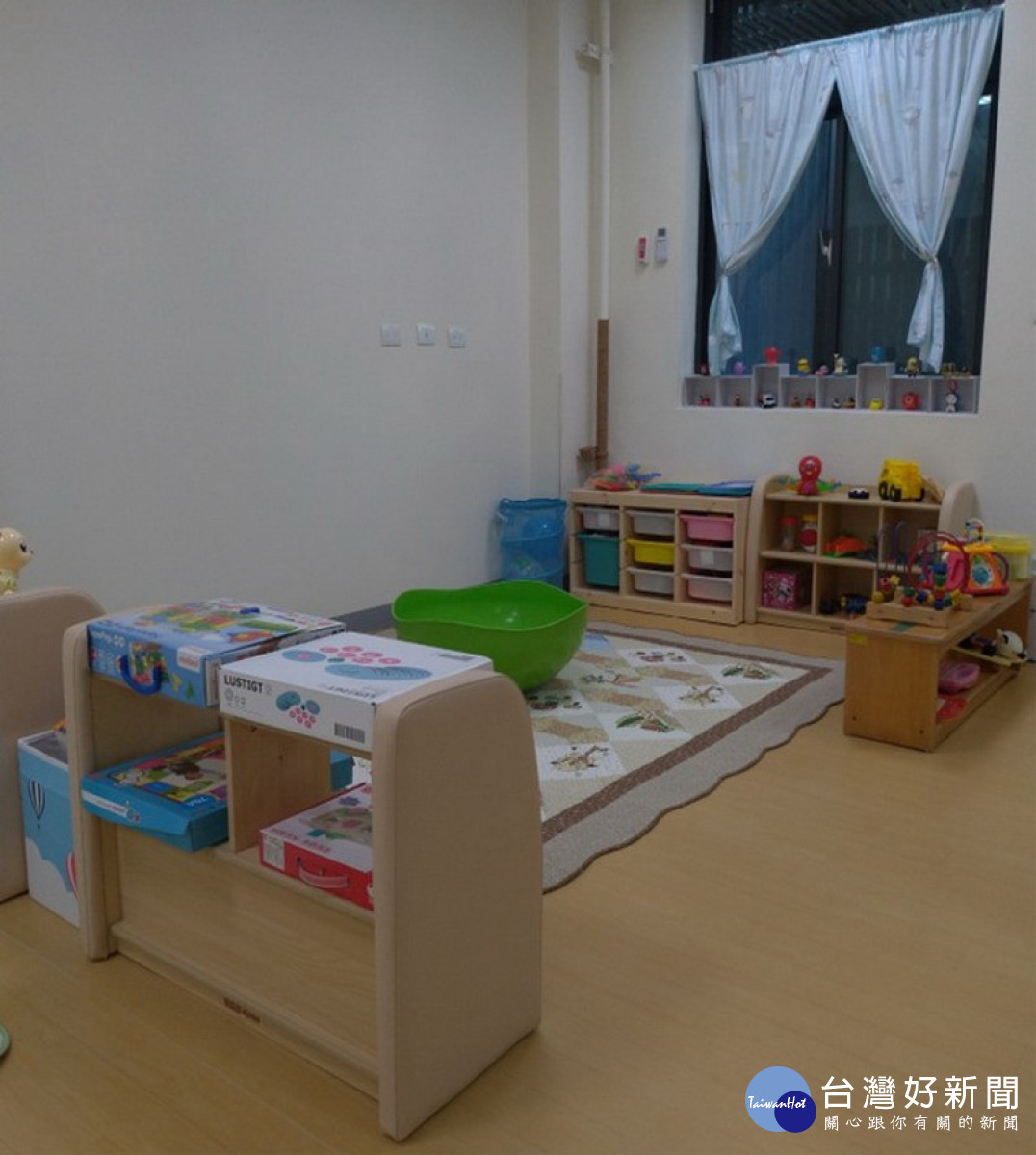 造福服務業父母　高市開辦「小夜型定點居家托育服務」 台灣好新聞 第1張