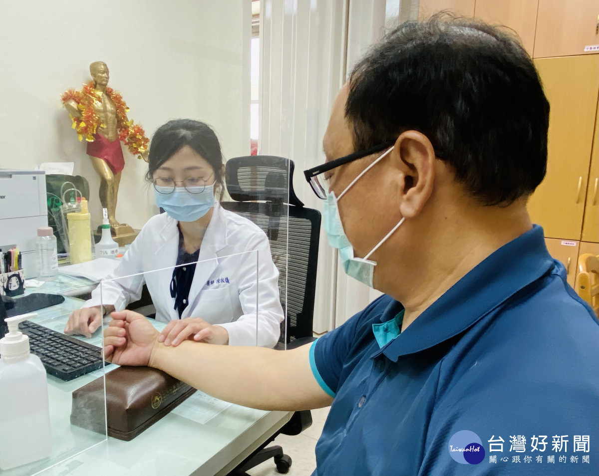 新冠與流感雙重夾擊　中醫個別化治療幫助患者快速康復 台灣好新聞 第1張