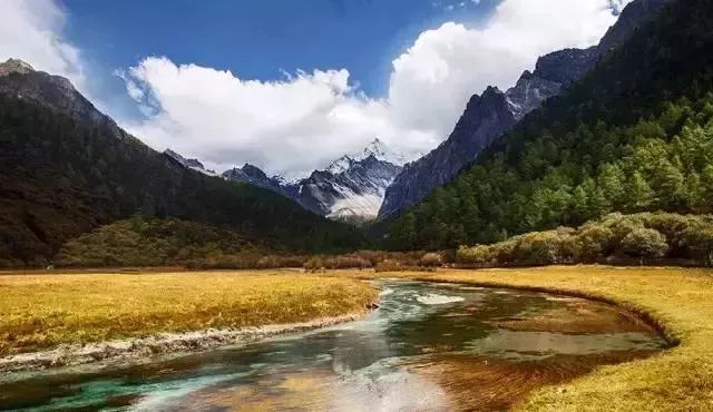 一輩子一定要去一次的地方，為什麼選擇十月份出發？ 旅遊 第1張