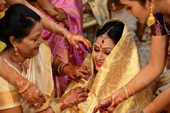 在印度旅遊遇到結婚場面，別去湊熱鬧，導遊：保命要緊 -尋夢新聞