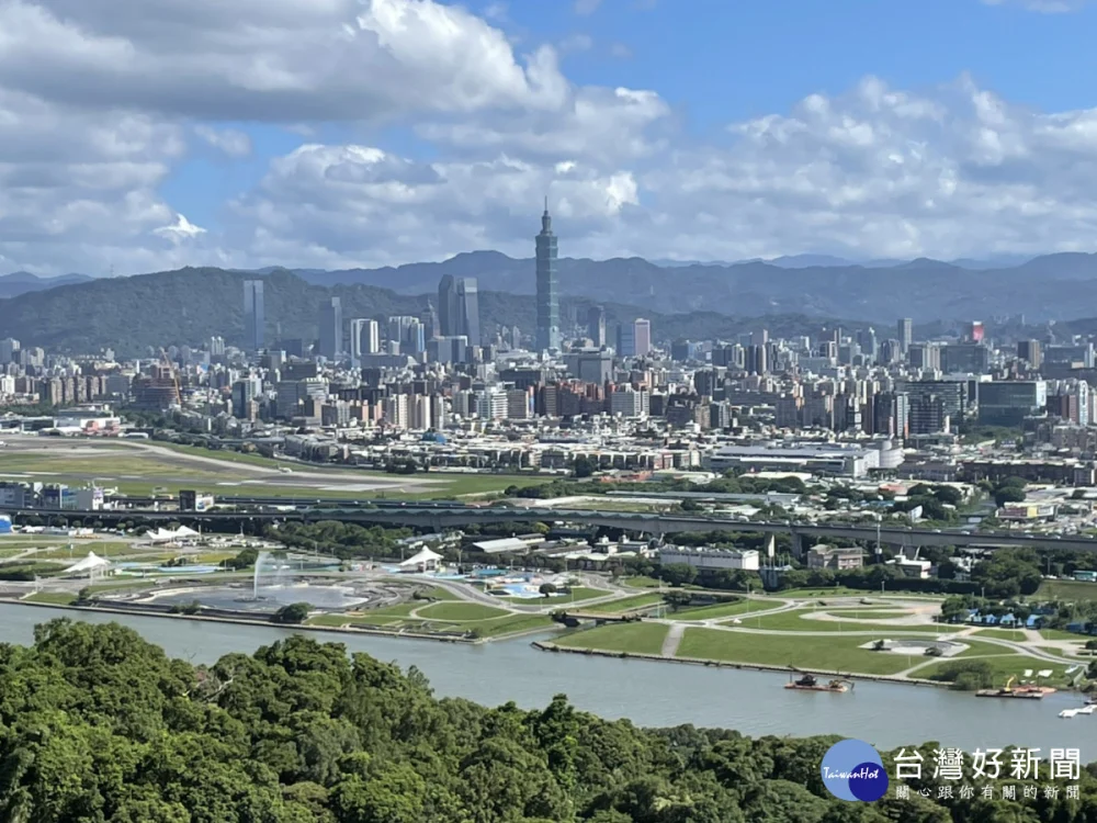 水氣雲量增加 基隆北海岸、東部及恆春半島局部短暫雨