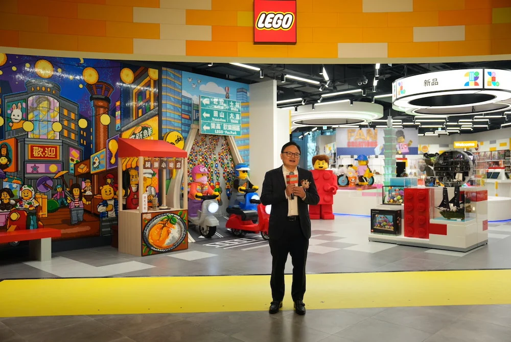 台灣樂高®全台最大授權專賣店 11月29日LaLaport南港盛大開幕