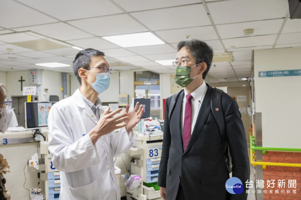 Ihara 教授強調,精準的基因定序是早期篩檢高風險族群、避免中風悲劇的關鍵第一步。圖/彰基醫院提供