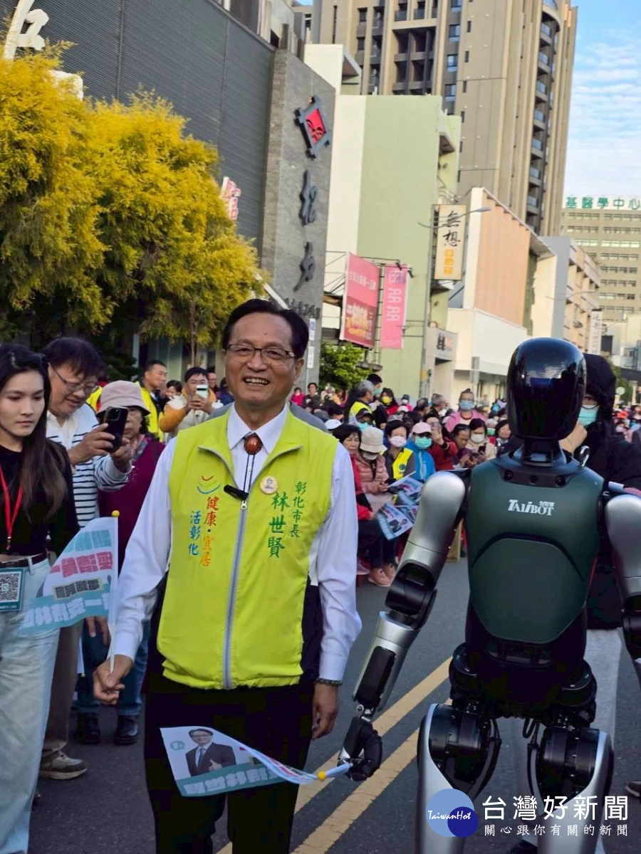 民進黨彰化縣長提名類初選民調進入倒數階段，主打「經濟與科技」路線的彰化市長林世賢，舉辦「彰化勝利團結大會」。(圖／記者鄧富珍翻攝)　