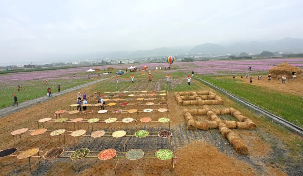 田中稻草藝術節現場景物。圖／記者鄧富珍翻攝