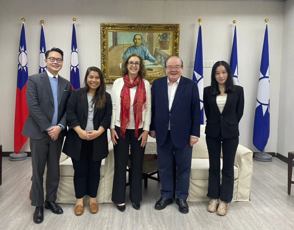 （圖／翻攝自Facebook帳號美國在台協會 AIT）