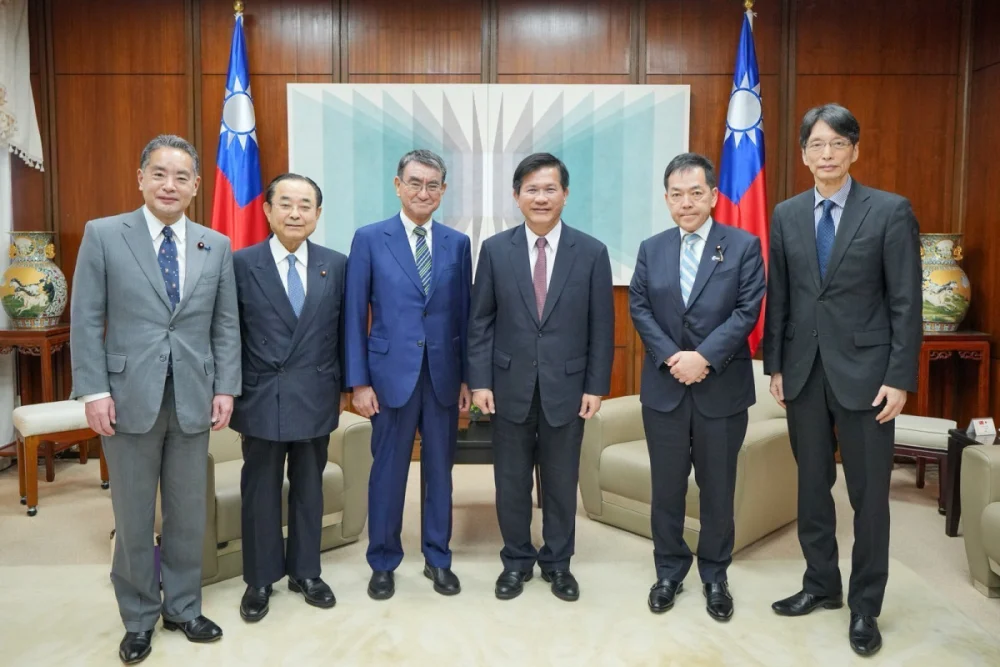 接見日前外務大臣　林佳龍：盼台日深化合作共同應對印太區域挑戰