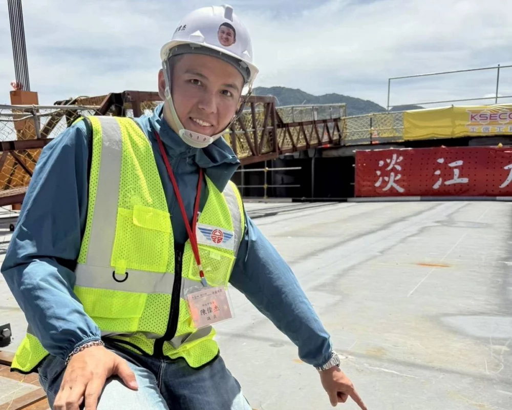 圖／新北市議員陳偉杰呼籲新北市政府把握契機，積極爭取讓「淡水之美」躍上國幣。（新北市議員陳偉杰提供）