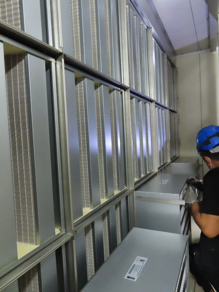 圖／箱型化學濾網安裝示意圖。（榮宗科技提供）