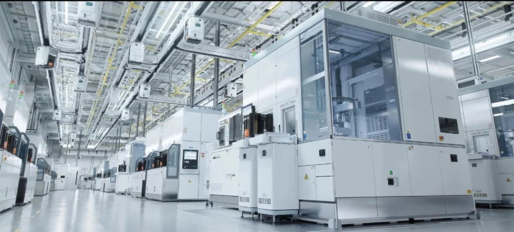 從空調系統走進設備核心 先進製程與 CoWoS 世代 AMC 防制的戰場正在移動