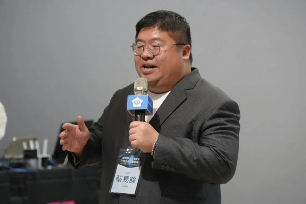 取得民進黨嘉義縣長競選提名權　蔡易餘：推動屬於嘉義的黃金10年