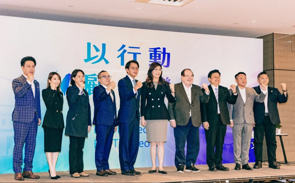 「藍白面臨三殺！」　苦苓：年底大選會被「教訓」