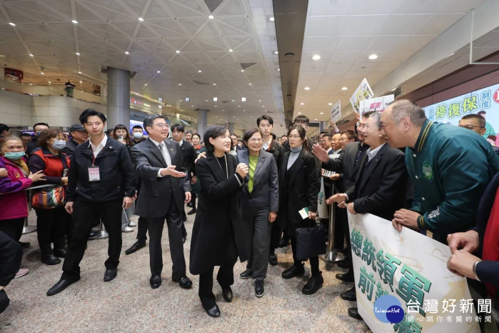 台美關稅談判團隊凱旋返國　鄭麗君：這是整個政府的努力