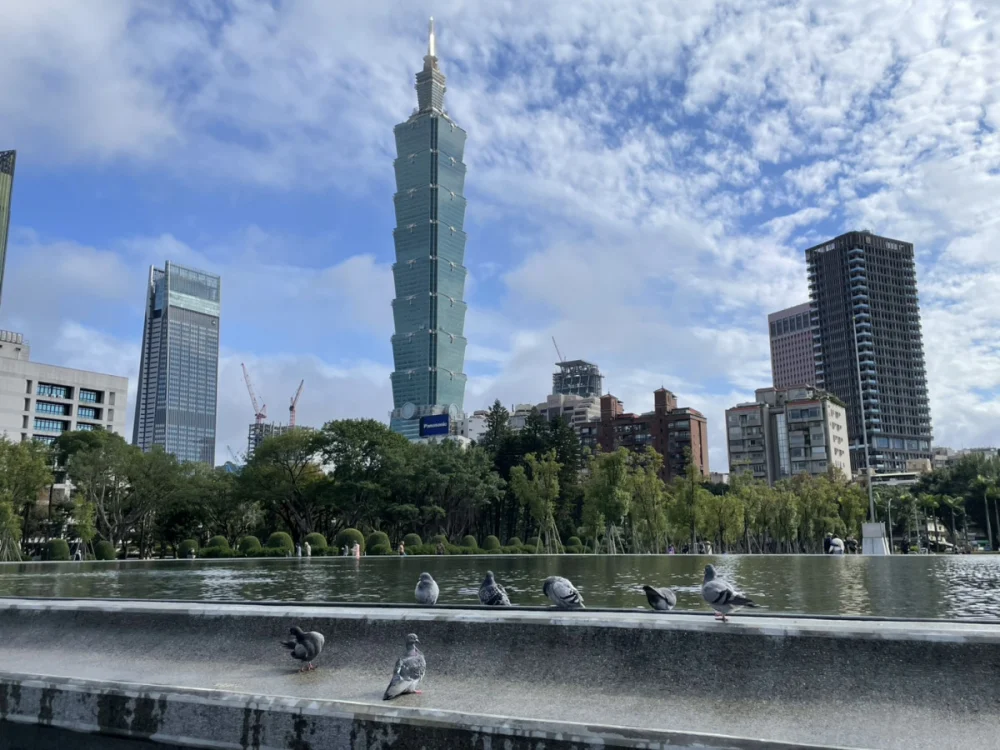 兩波東北季風接力 北台轉涼降雨增、日夜溫差大