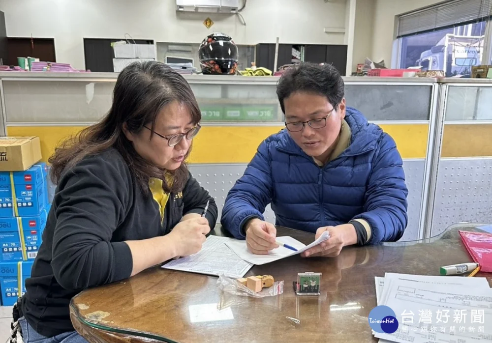 中壢監理站宣導「慢看停」打造安全用路環境。