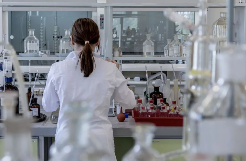 示意圖／勤億的「全蛋利用」佈局，已從單純的食品加工跨足至高階生技領域，為合作夥伴提供多元的再生原料選擇。（翻攝自免費圖庫pixabay）