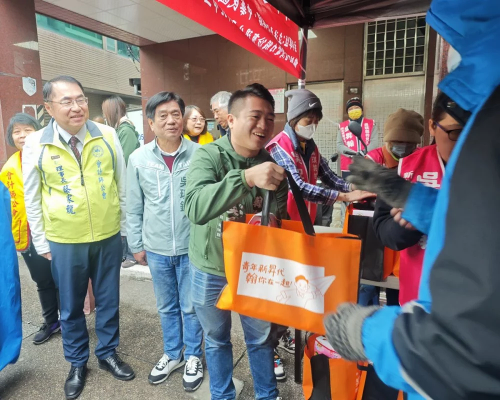 圖／吳昇翰強調，在父親團隊服務8年，今年多了議員參選人身分，未來也將延續父親精神，將所有鄉親需要的事情做到最好。（吳昇翰提供）
