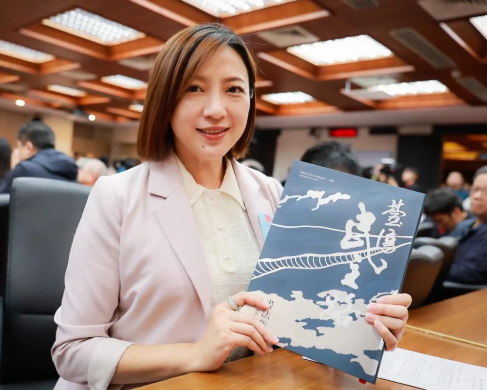 IN觀點／從賈永婕到陳乃瑜　看他們的政治啟發與轉型思想