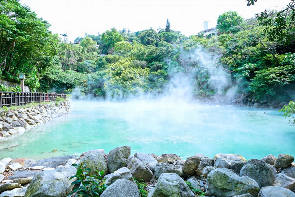 台北馬年走春5大路線大公開! 從北投泡湯、內湖採草莓到艋舺祈福
