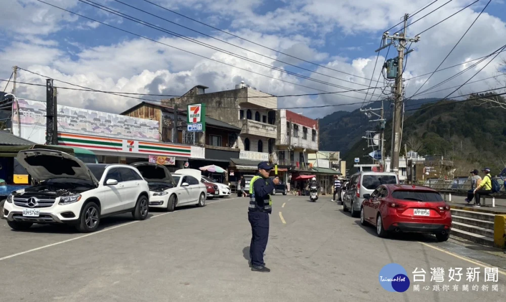 北橫櫻花季開跑，大溪警公布最新交管措施。