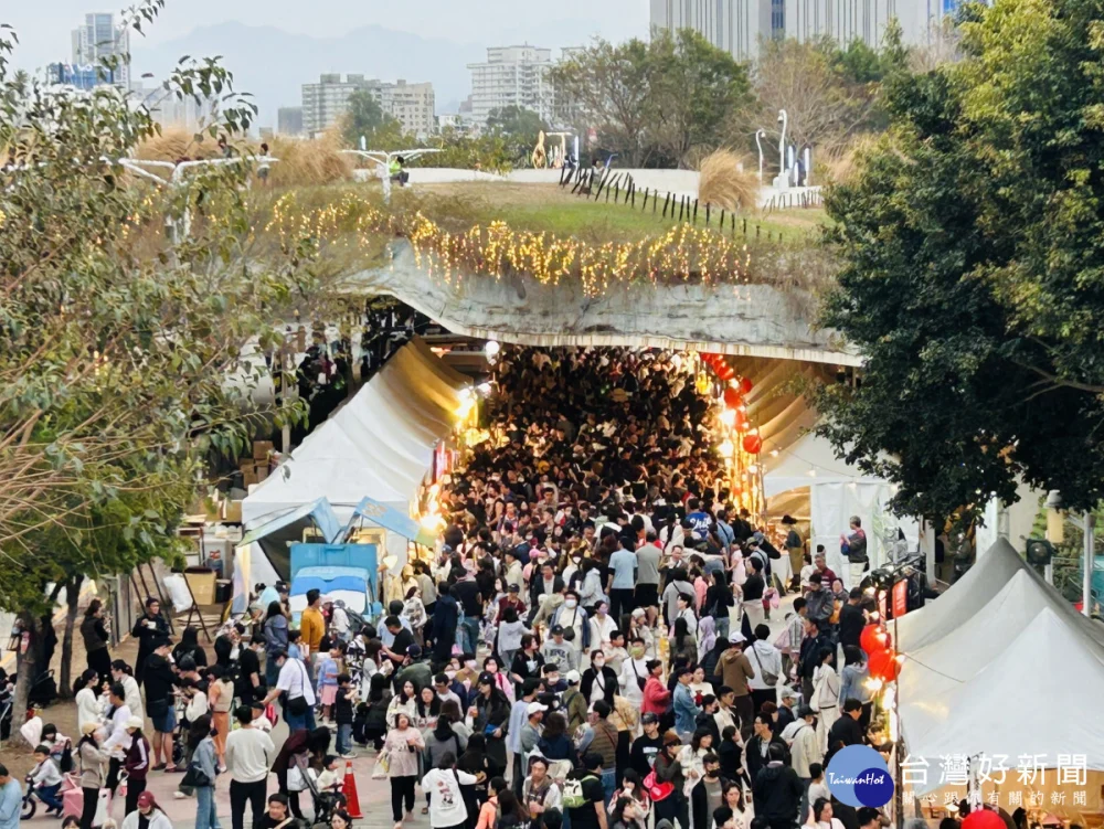 228連假中台灣燈會市集人氣滿滿