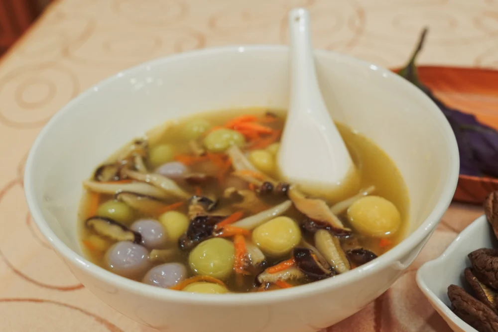 元宵應景美食暗藏健康風險 高升糖與腸胃負擔需留意