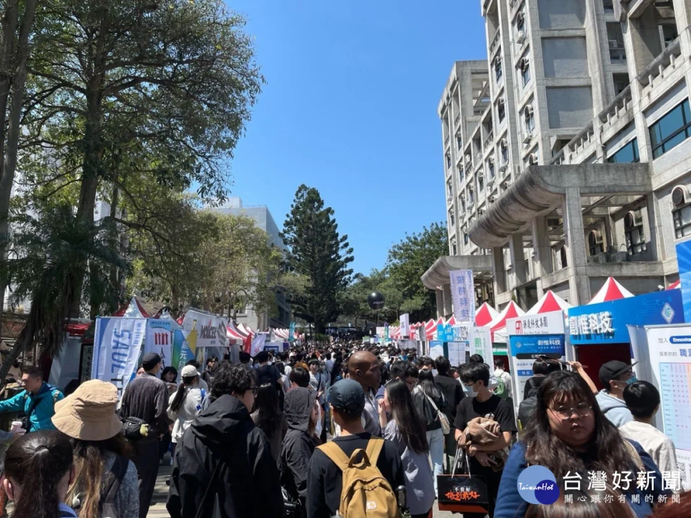 桃竹苗分署自3月起，攜手轄內20所大專校院，共同辦理21場大型校園徵才博覽會，集結超過1,800家企業參與，釋出逾5萬個工作機會。(此為活動示意圖)