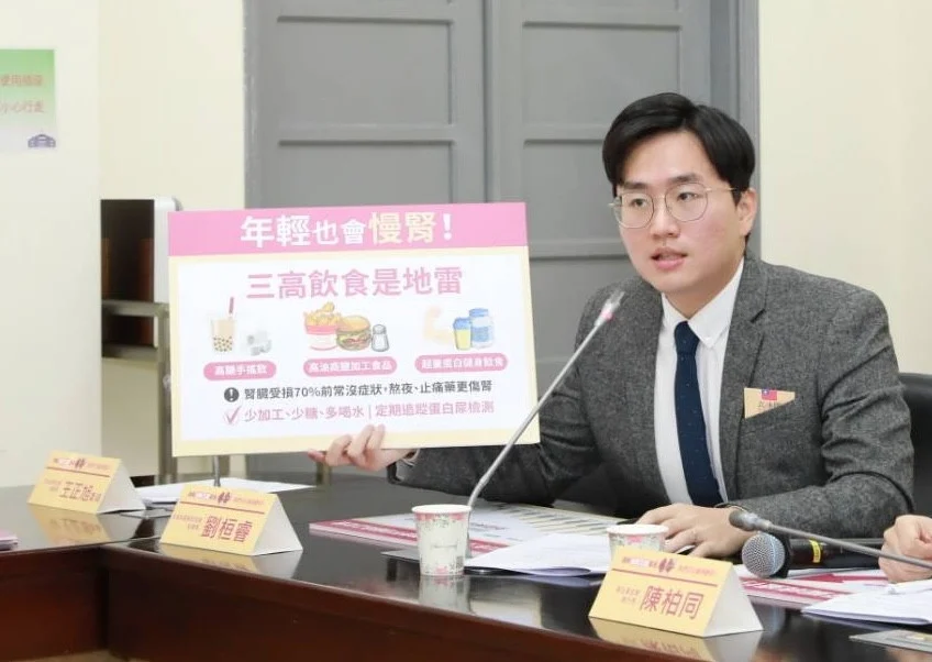 台灣年輕病友協會秘書長劉桓睿，慢腎已呈現年輕化，少子化結構下，政府應重視每位青年健康，守護勞動力，避免未來進入洗腎。