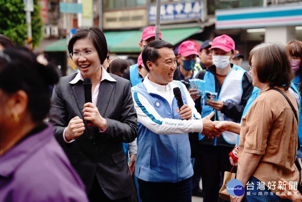 藍營大咖力挺徐欣瑩。