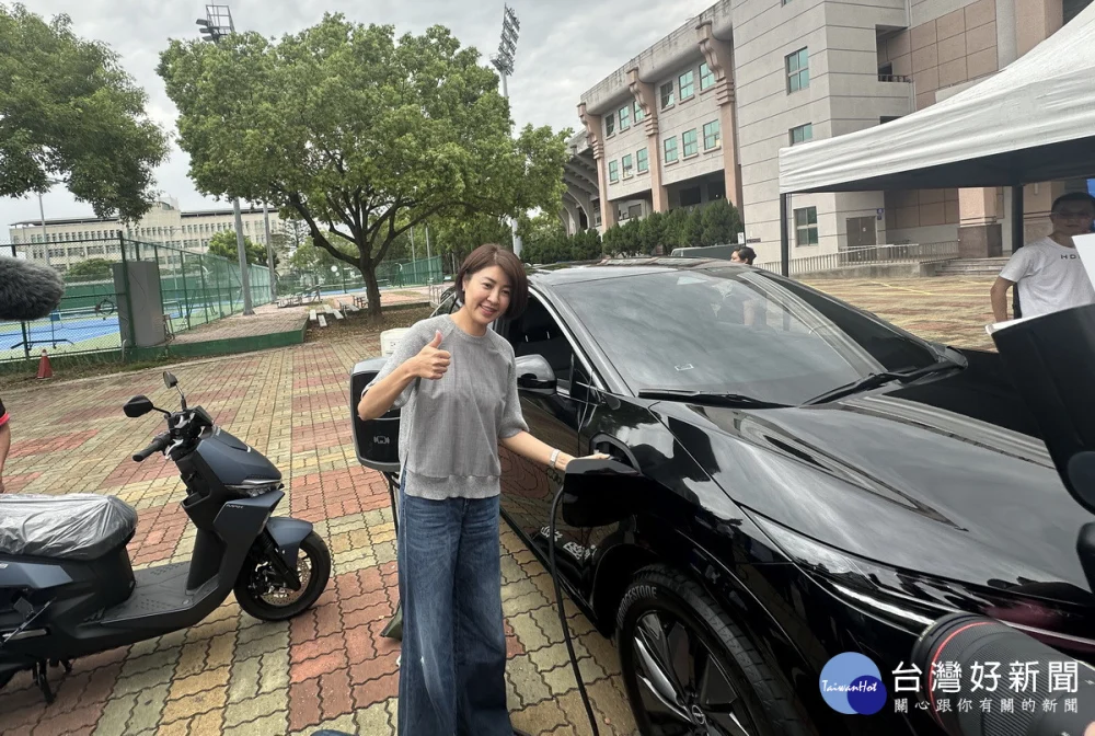 汽車充電樁設置可獲五萬補助。（記者扶小萍攝）