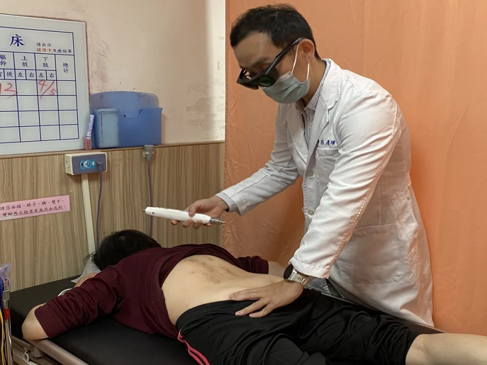 婦女連開5次刀、灌骨水泥仍痛不欲生   68歲靠中醫重站起來