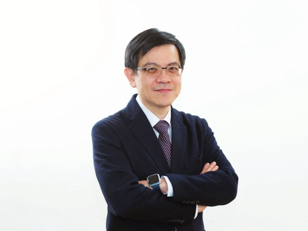 圖／中華民國糖尿病衛教學會歐弘毅理事長提醒，糖尿病會增加骨鬆及骨折風險，將骨密度篩檢列入常規照護，有助辨識高風險患者與臨床決策。
