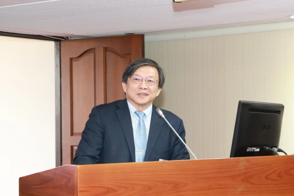 委員會主任委員、高雄醫學大學附設中和紀念醫院腎臟內科主治醫師黃尚志教授指出，慢腎防治應以前端介入為核心，將「降低新發透析人數」列為政策KPI，延緩病程惡化。